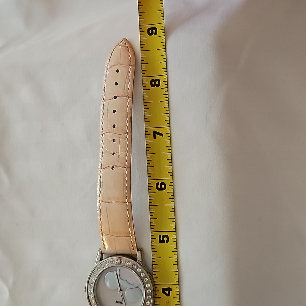 Disney - Mickey Mouse Watch - Picture 6 of 7